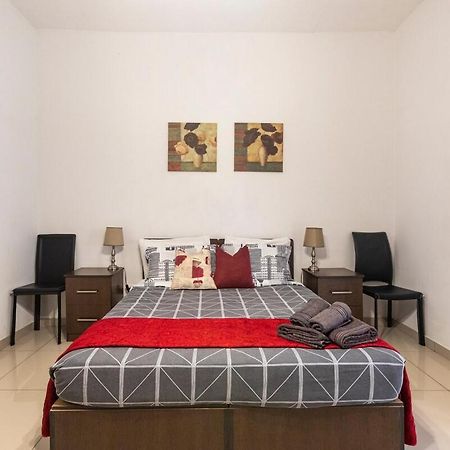 Superbly Located Cosy 2-Bedroom Apartment Valeta Exterior foto