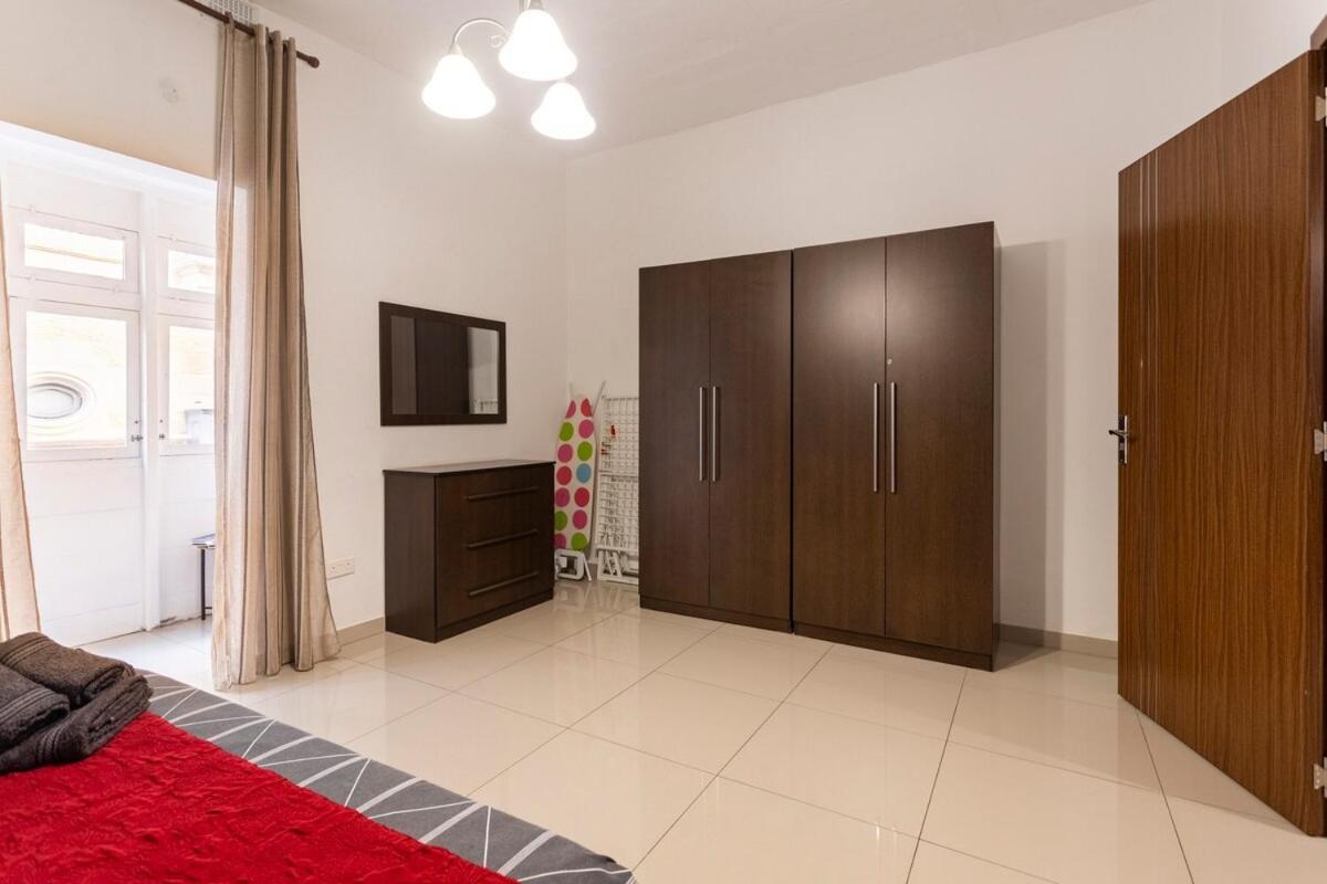 Superbly Located Cosy 2-Bedroom Apartment Valeta Exterior foto