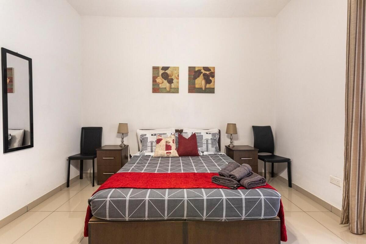 Superbly Located Cosy 2-Bedroom Apartment Valeta Exterior foto