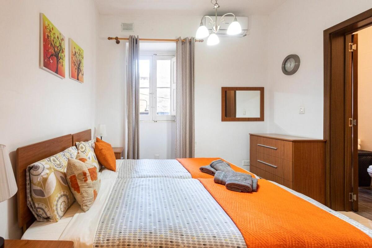 Superbly Located Cosy 2-Bedroom Apartment Valeta Exterior foto
